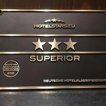Loewenstein 3*