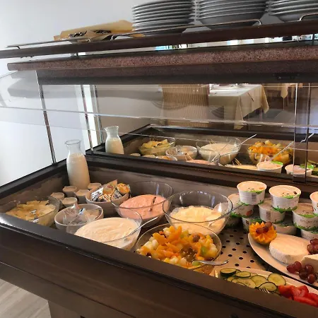 Hotel Loewenstein 3*
